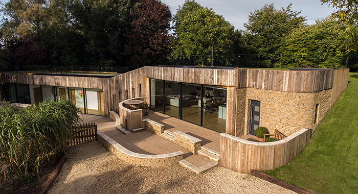 House In The Garden Of A Listed Building - Sustainable Design